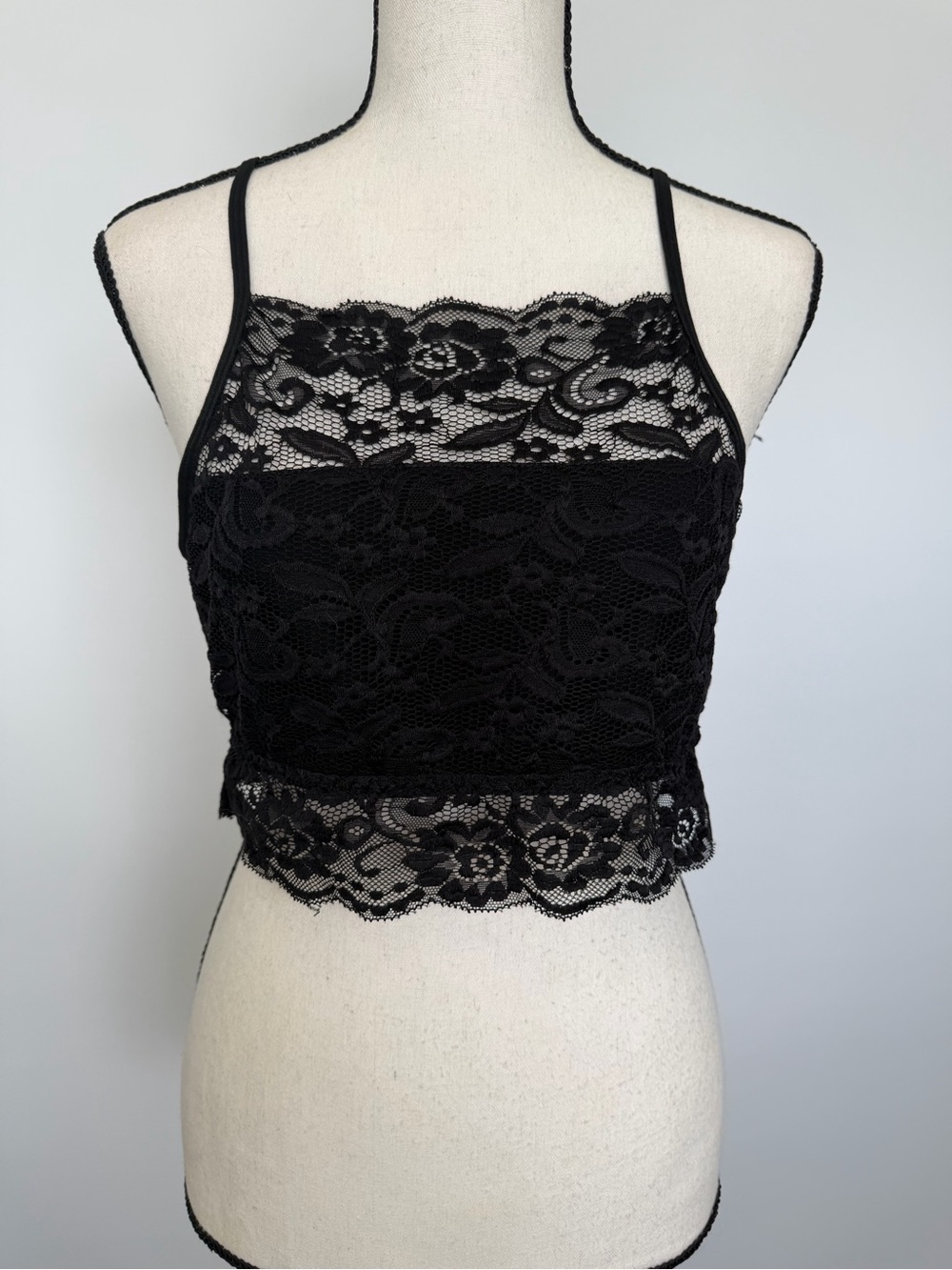 Black Lace Cropped Cami Top - Women